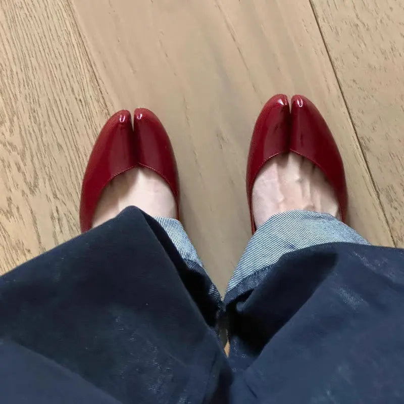 Retro Flat Shoes for Women Spring Autumn Split Toe Women 2025 New Tabi Shoes Shallow Increased Height Ballet Single Shoes Zpaxo