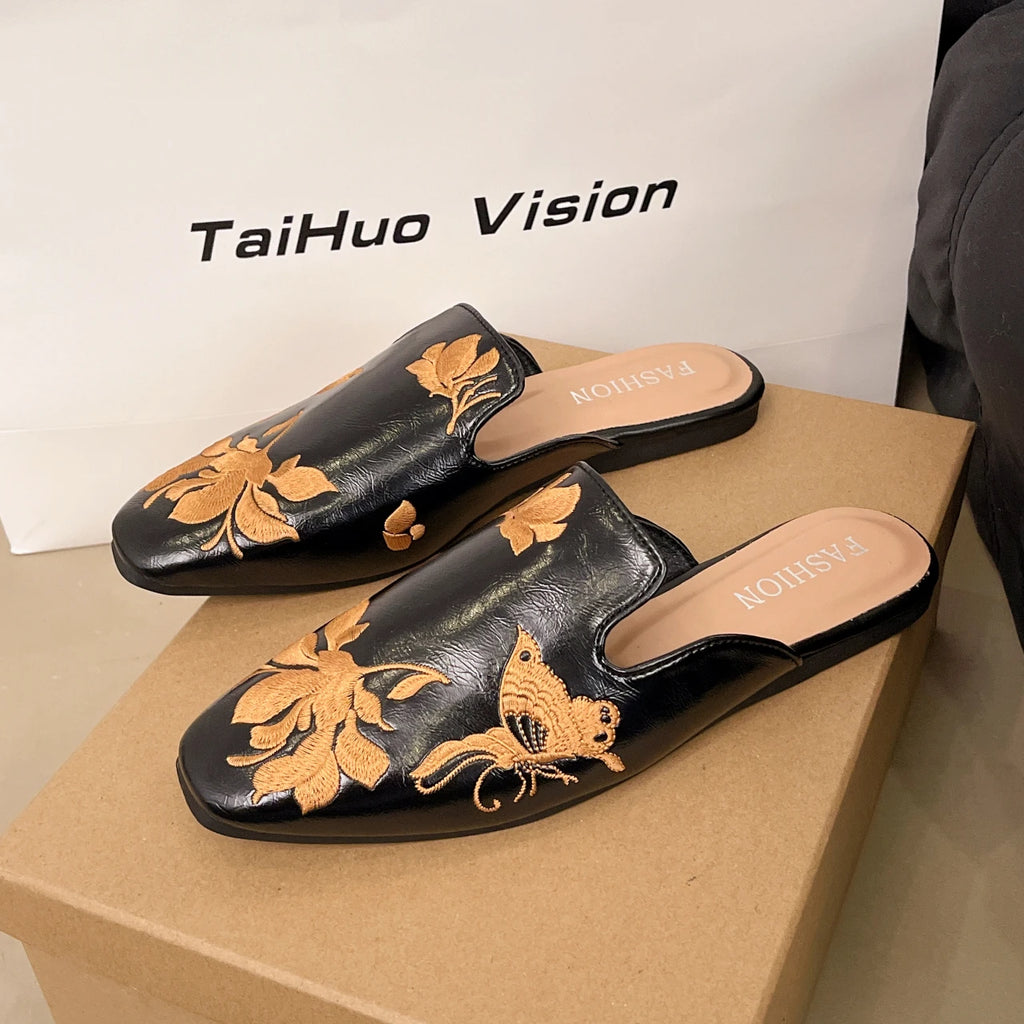 Women's Sandals Embroidered Love Metal Buckle Casual Fashion