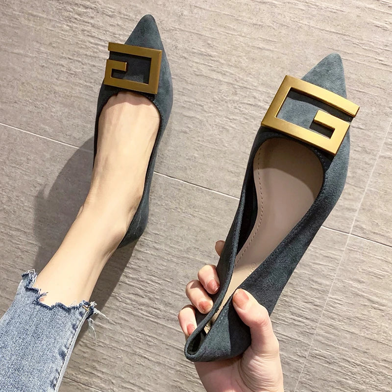 Flat Shoes for Women 2023 New Autumn Spring Pointed Toe Black Metal Buckle Retro Ladies Shoes Loafers Large Size 43 44 45 46 Zpaxo