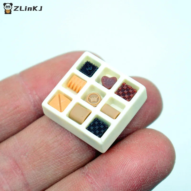 ▶Dollhouse Cream Chocolate Black Can Gift Box Iron Box Set Miniature DIY Simulation Food Toy Dollhouse Decoration Accessories Zpaxo