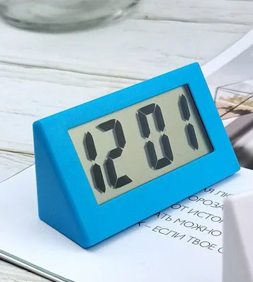 Simple Desktop Clock Mini Digital Small Silent Alarm Car