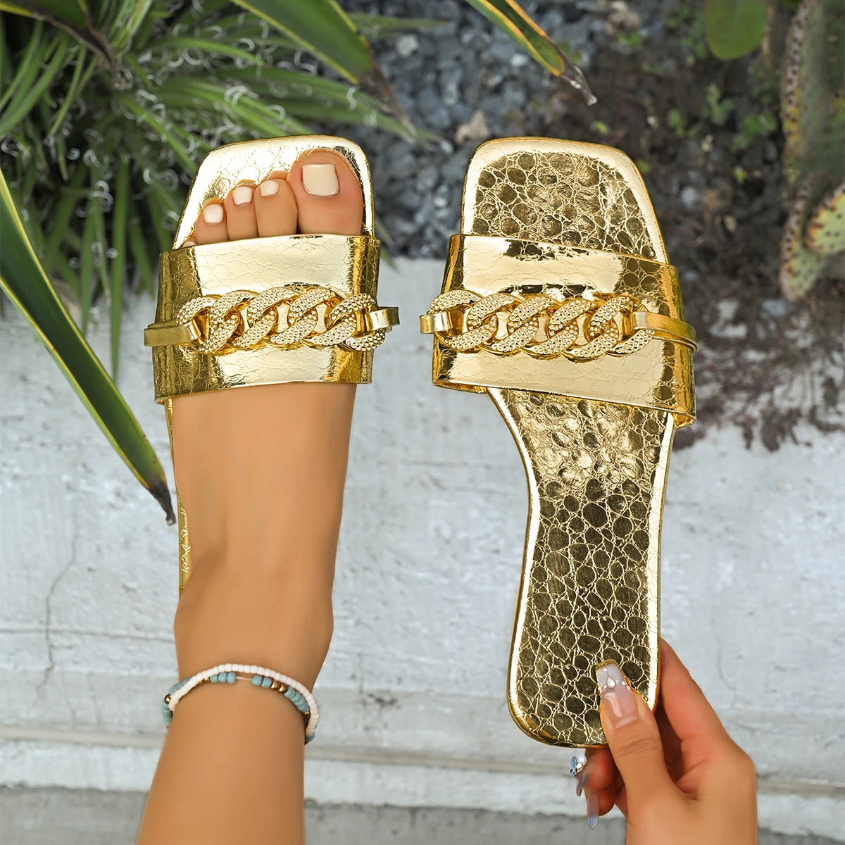 2025 Women Slippers Summer Golden Chain Sandals Elegant Flat Open Toe
