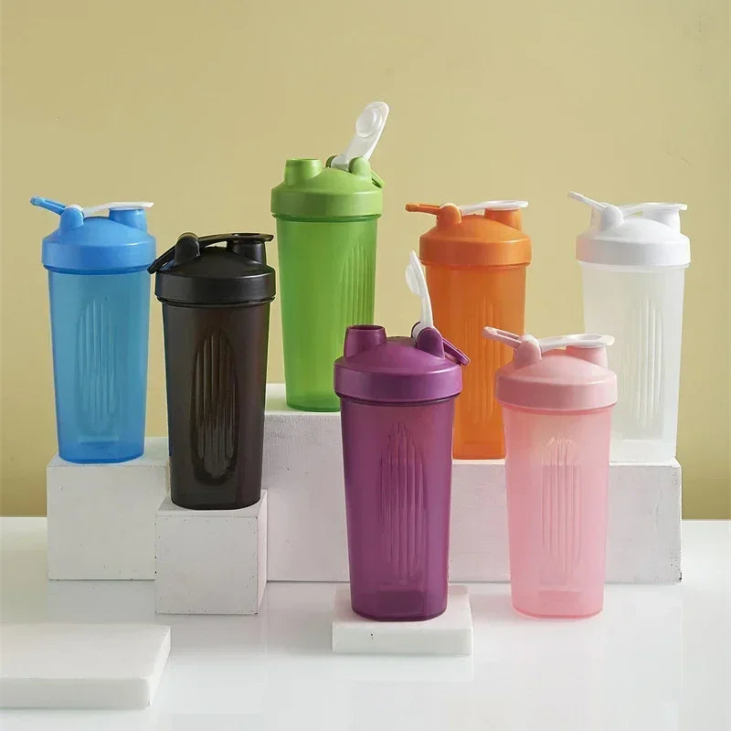 New 600ml Protein Powder Shaker Bottle Leak Proof Water Bottle for Gym Fitness Training Sport Shaker Mixing Cup with Scale Zpaxo
