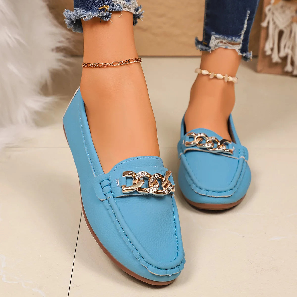 2025 New Women Loafers Round Head Comfortable Sneakers Women Trend Chain Casual Mother Shoes Spring Autumn New Bean Shoes Female Zpaxo