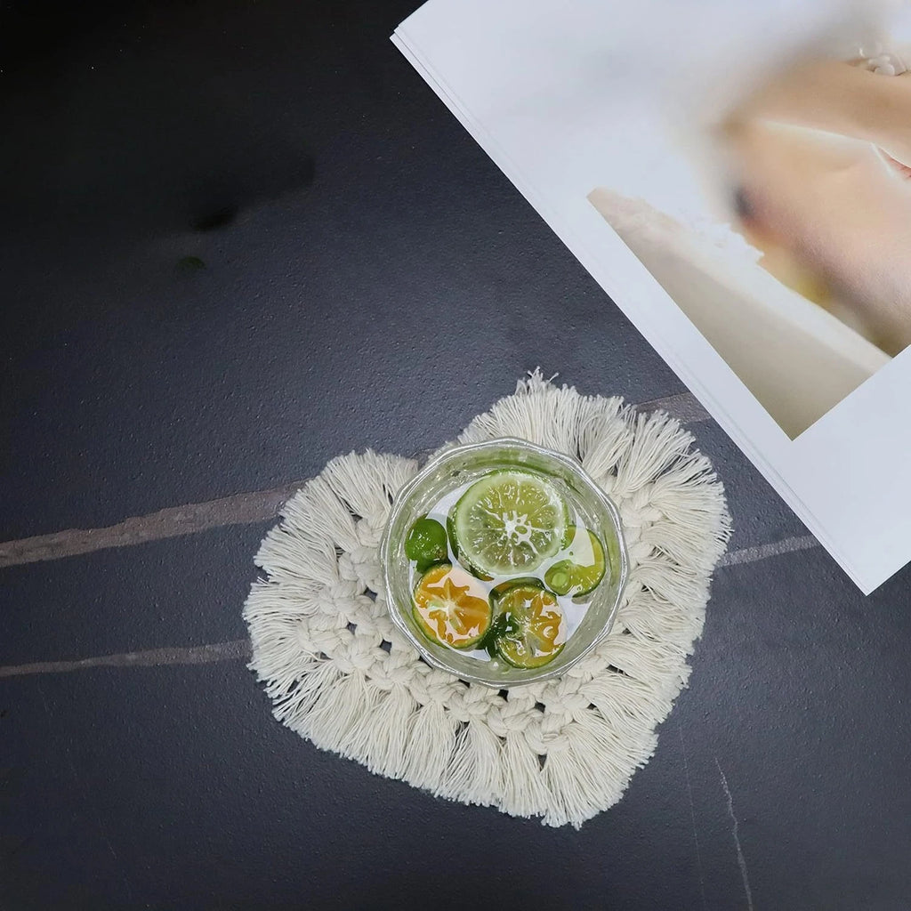 Woven coasters circular anti slip mats party mats picnic outdoor mats cotton ropes are essential modern and simple Zpaxo