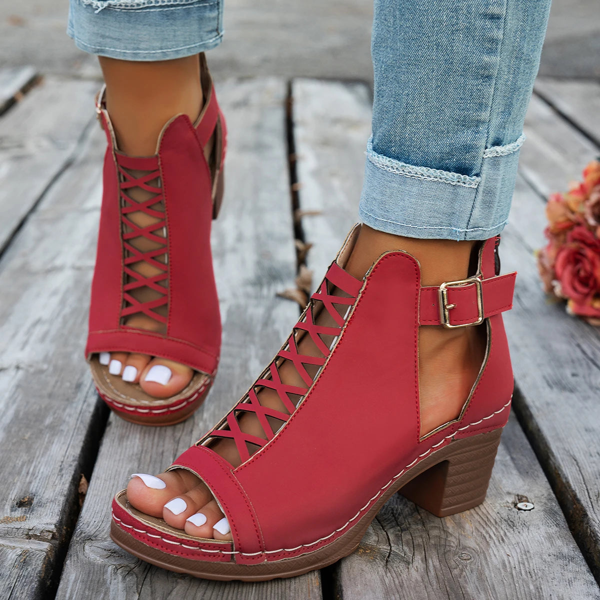 2025 New Women Chunky Heeled Sandals Outdoor High Heels Sandals Retro Peep Toe Cut-out Buckle Strap Shoes Women Zapatos De Mujer Zpaxo Red 38