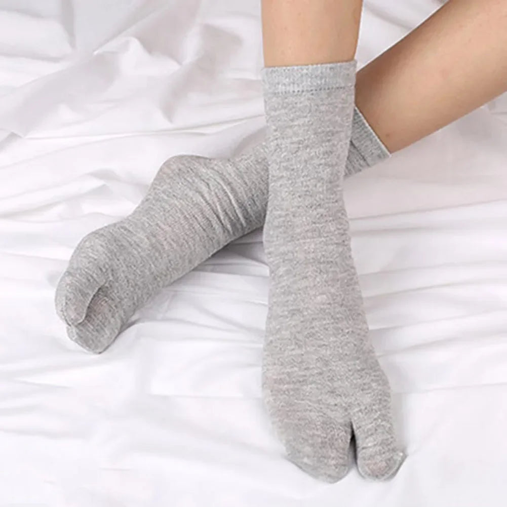 1-5PCS Women/Men Unisex Japanese Kimono Flip Flop Sandal Split Two Toes Sock Tabi Geta Cotton Socks New Arrival Zpaxo