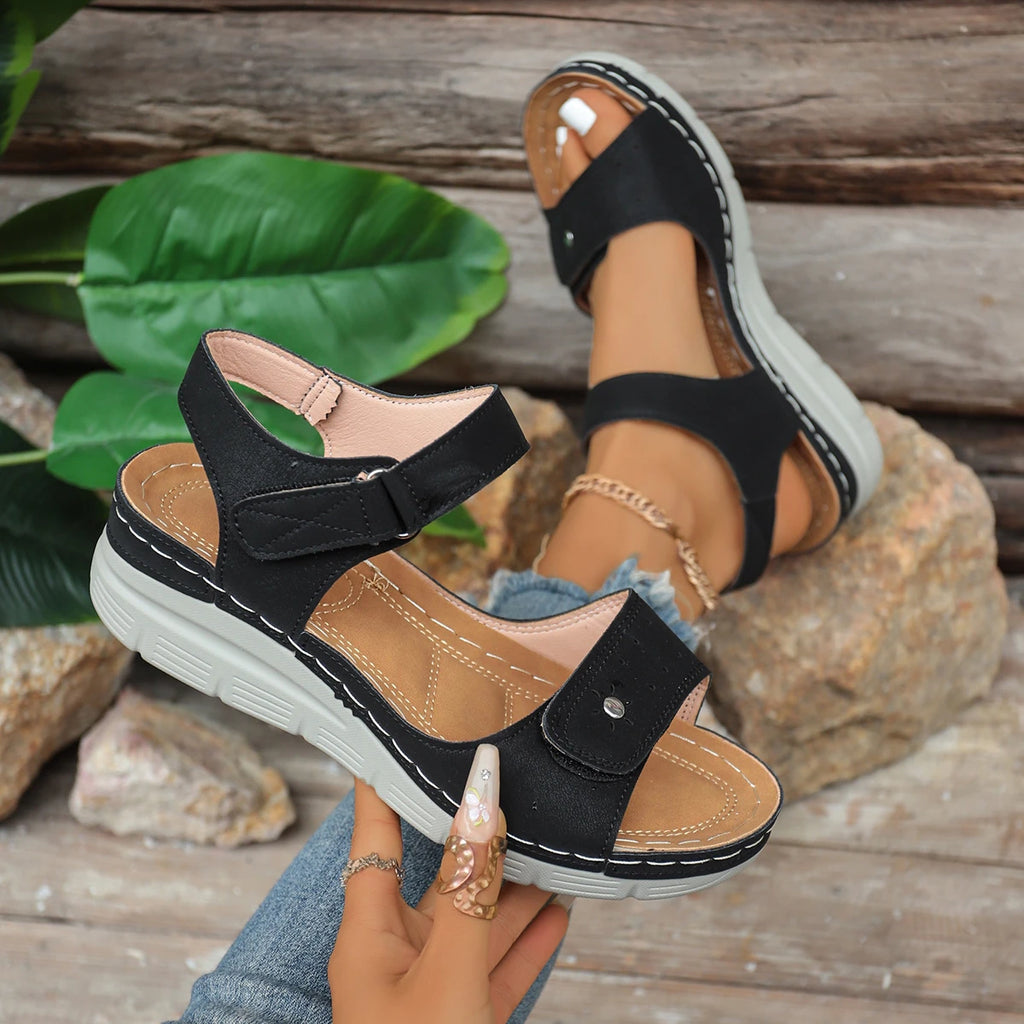 2026 New Women Sandals Fashion Wedge Sandals for Women Summer Thick Sole Non Slip Beach Shoes Woman Lightweight Platform Sandals Zpaxo black 36