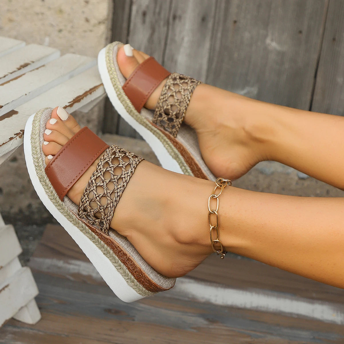 Women Sandals Fashion Retro Beach Sandals Outdoor Casual Wedge Slippers Women Platform Comfortable Shoes Women Zapatos De Mujer Zpaxo