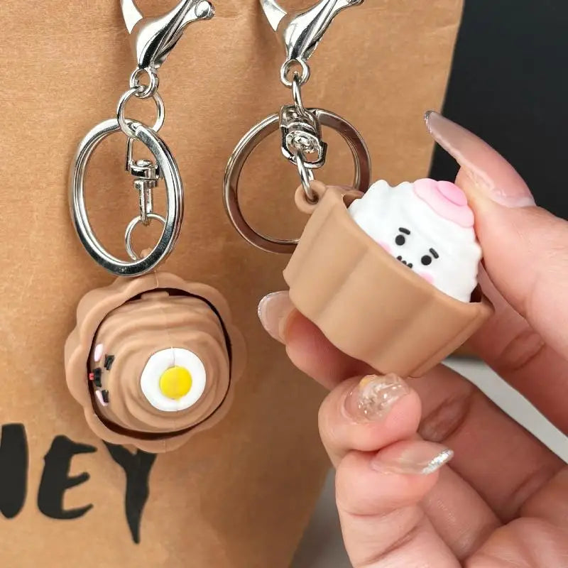 Mini Cake Fidget Keychain – Cute Food-Shaped Button Press Pendant