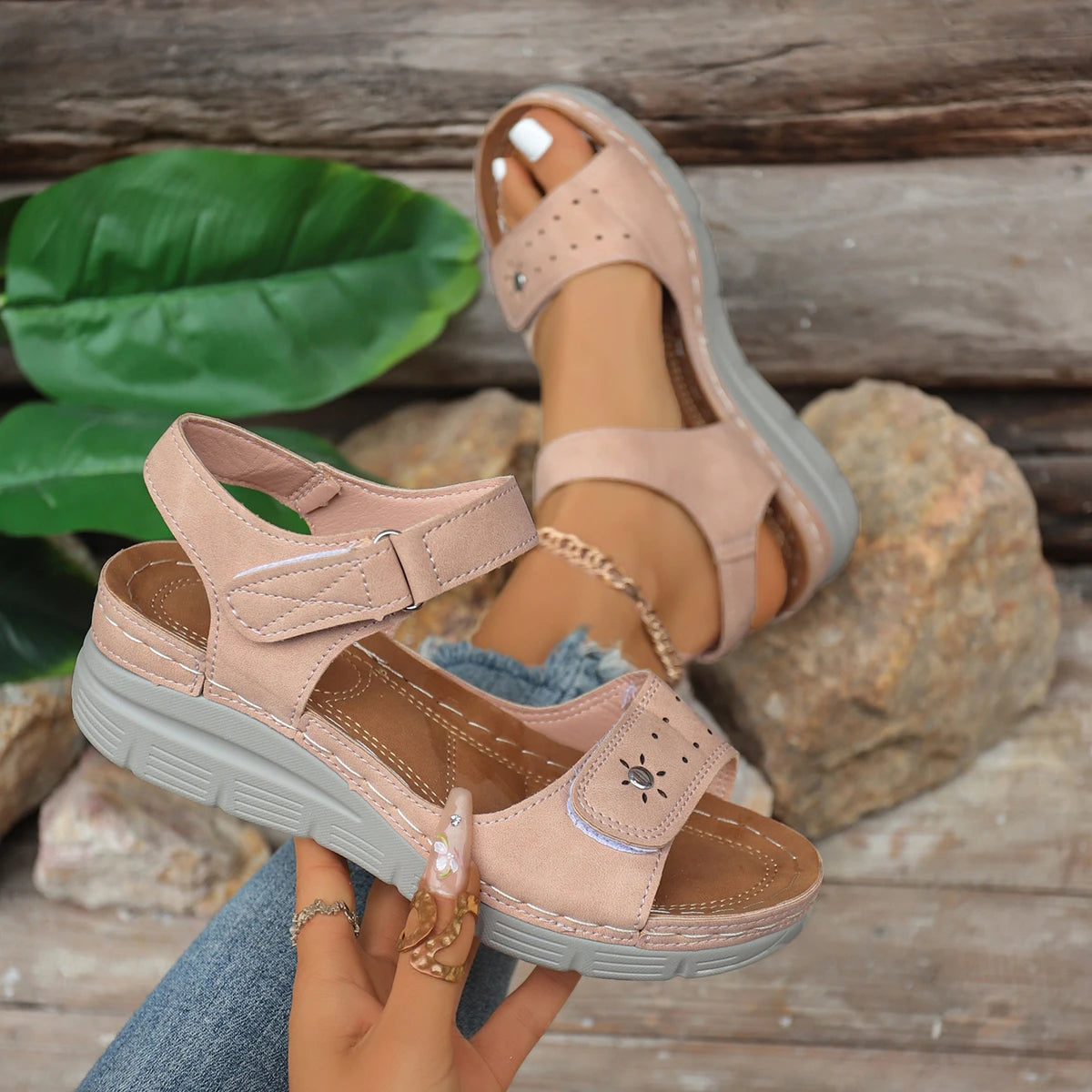 2026 New Women Sandals Fashion Wedge Sandals for Women Summer Thick Sole Non Slip Beach Shoes Woman Lightweight Platform Sandals Zpaxo Beige 36