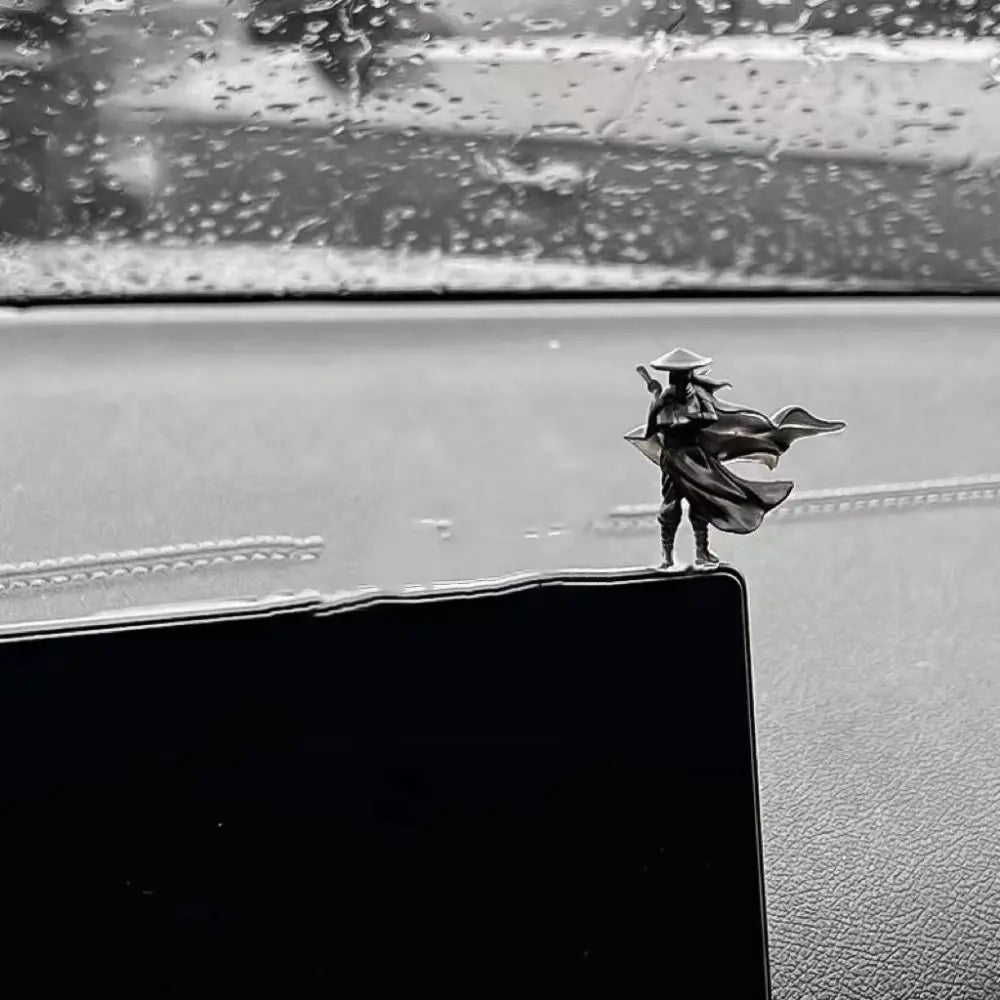 6Pcs/set Creative Mini Chinese Swordsman Figure Exquisite Ancient Car Statue Ornament Cartoon Swordsman Miniatures Office Zpaxo