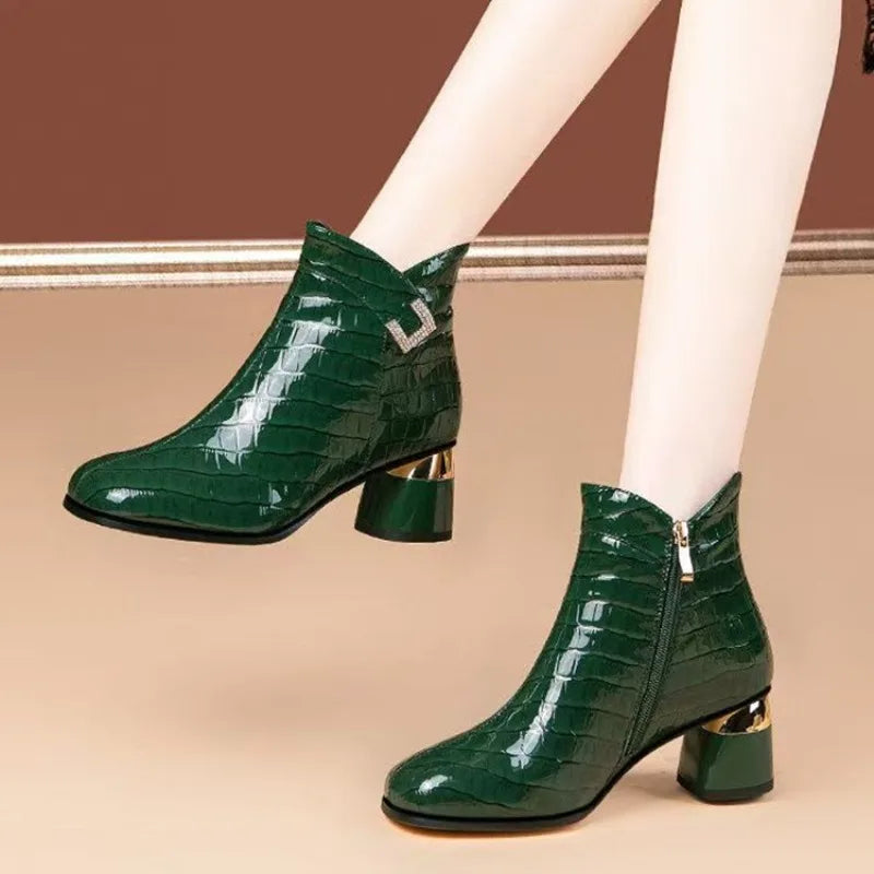 Trend Women Ankle Boots 2025 New Fashion Autumn Female Shoes Retro Belt Buckle Work Shoes Thick Heels Platform Short Boots Women Zpaxo green 40