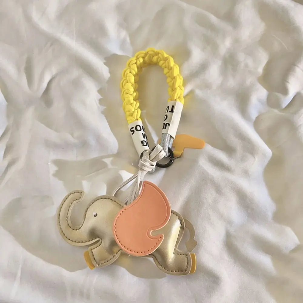 Cute PU Leather Elephant Keychain Flying Wings Animal Pendant Fashion Zpaxo