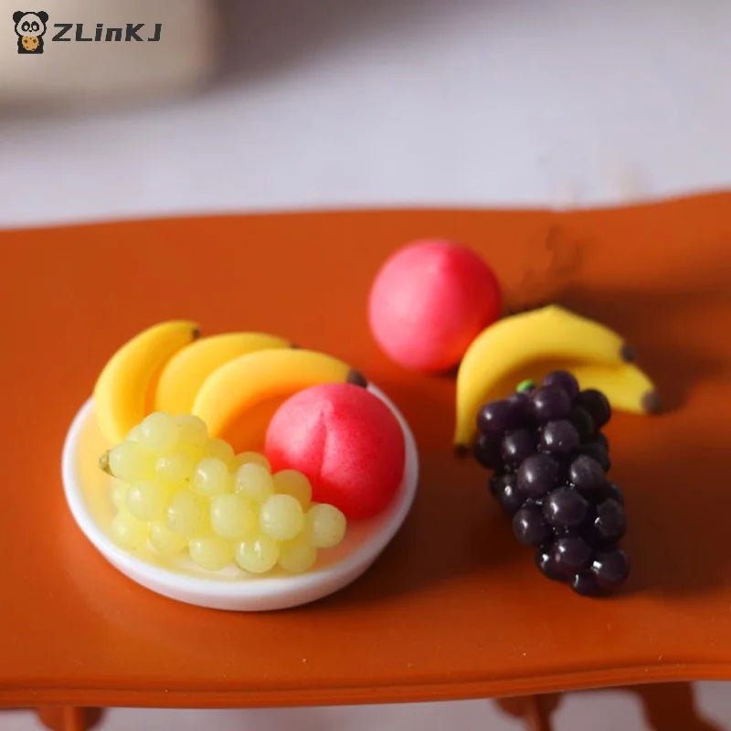 ▶6Pcs/set Mini Simulation Fruit Plate Grape Banana Peach Dollhouse Kitchen Decoration Zpaxo