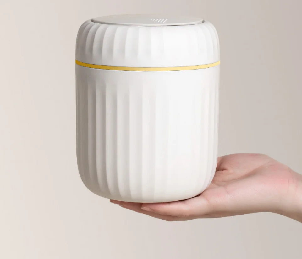 Mini Desktop Trash Can Lid Durable Plastic Desk Garbage Bin Waste