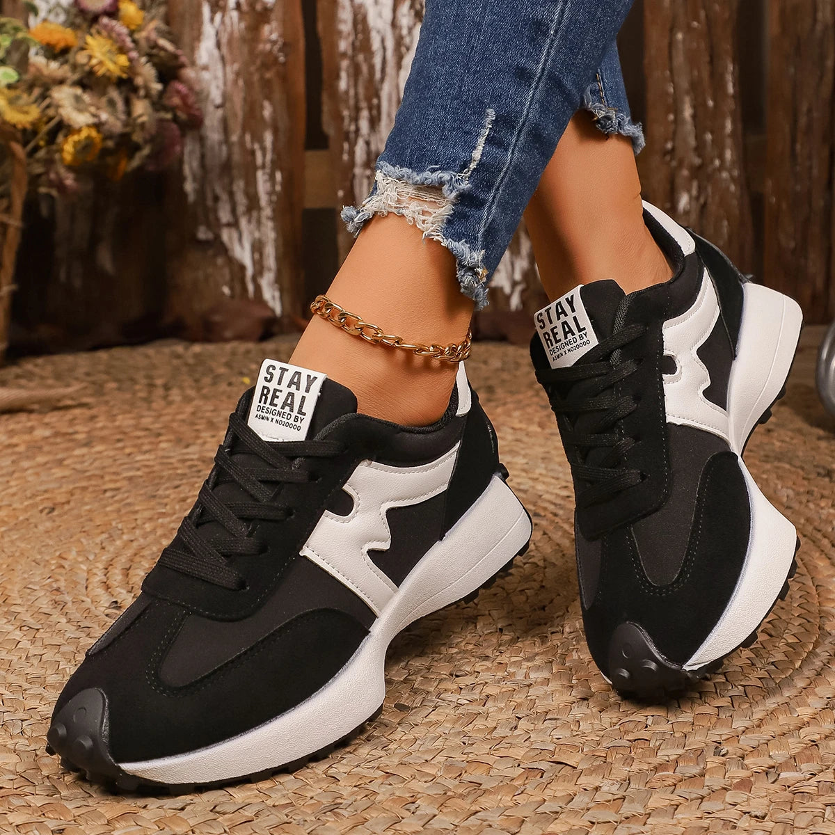 2025 New Women Anti-slip Sneakers Autumn Spring Casual Light Flat Sneakers Women Outdoor Brand Luxury Vulcanize Shoes Women Zpaxo