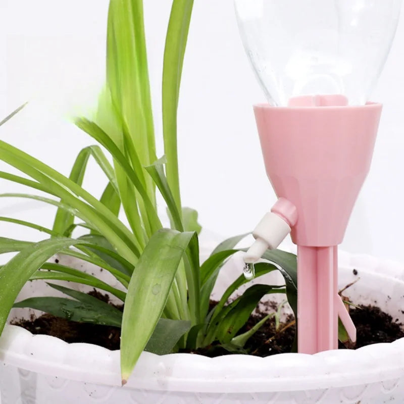 Automatic flower watering device for home potted plants, adjustable drip speed when going out, automatic irrigation dripper Zpaxo