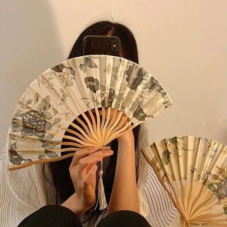 1 Chinese Portable Folding Fan Ancient Prop Women's Summer Shooting Zpaxo 1pc