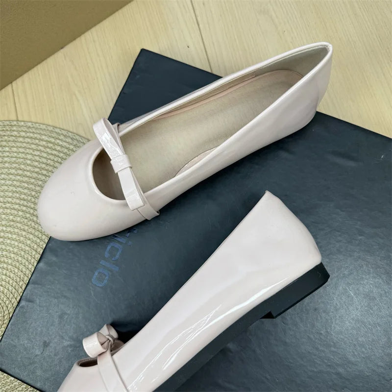 Flat Shoes for Women 2025 New Round Toe Spring and Autumn Bow Ballet Shoes, Shallow Mouth Plus Size Women's Shoes 44 Loafers Zpaxo