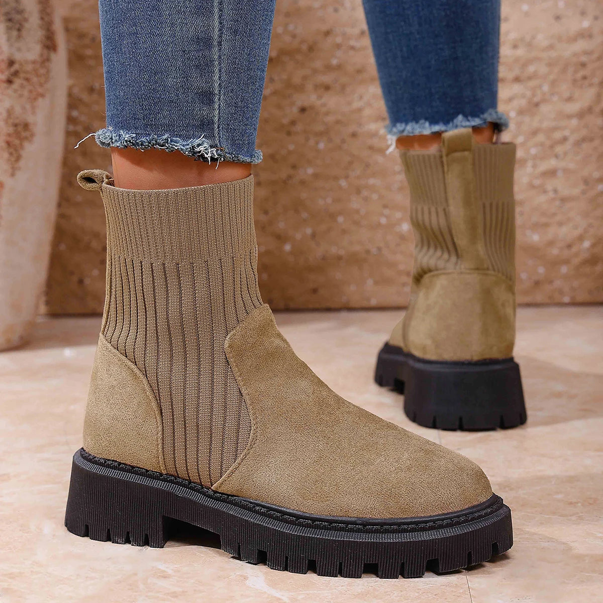 2025 New Women Boots Luxury Slip on Platform Shoes Women Comfortable Outdoor Designer Shoes Fashion Autumn Winter Ankle Boots Zpaxo