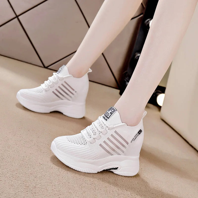 2026 Spring Summer Women Shoes Versatile Thick Sole Platform Hidden Zpaxo