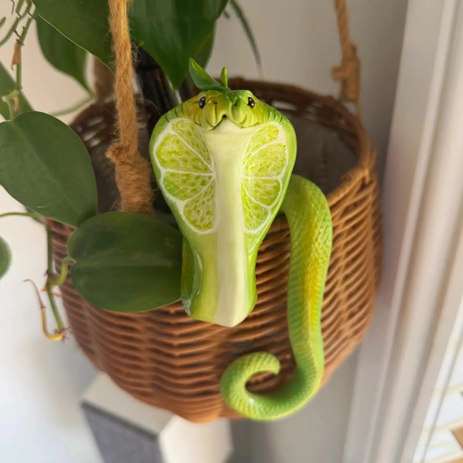Plant Decorations Pots Resin Lime Green Snake Shape Decorative