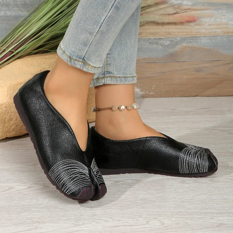 2026 Spring Autumn Women's Split Toe Fashionable Casual Shoes Women Zpaxo