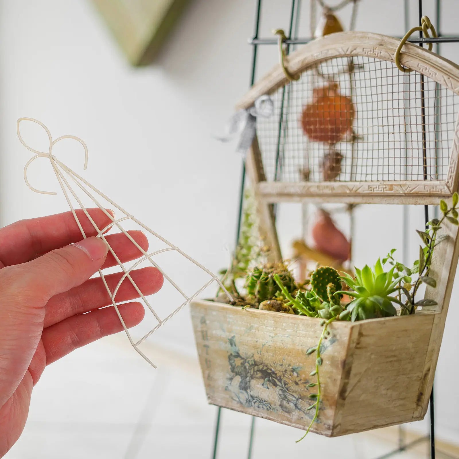 4Pcs Mini Plant Trellis Metal Climbing Support Sturdy Iron DIY Garden Frame for Potted Plants Indoor Vine Display Small Space Zpaxo