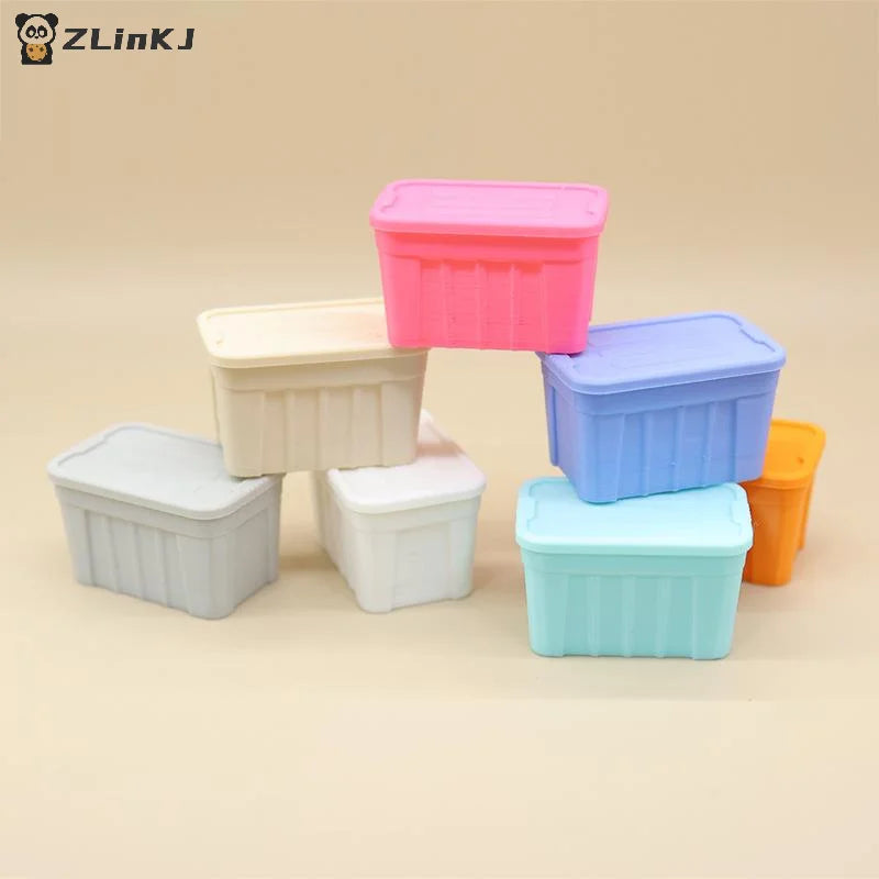 ▶1Pcs 1:12 Dollhouse Mini Color Storage Box With Lid Model Home Decoration Dolls House Micro Scene Ornaments Decor Props Zpaxo