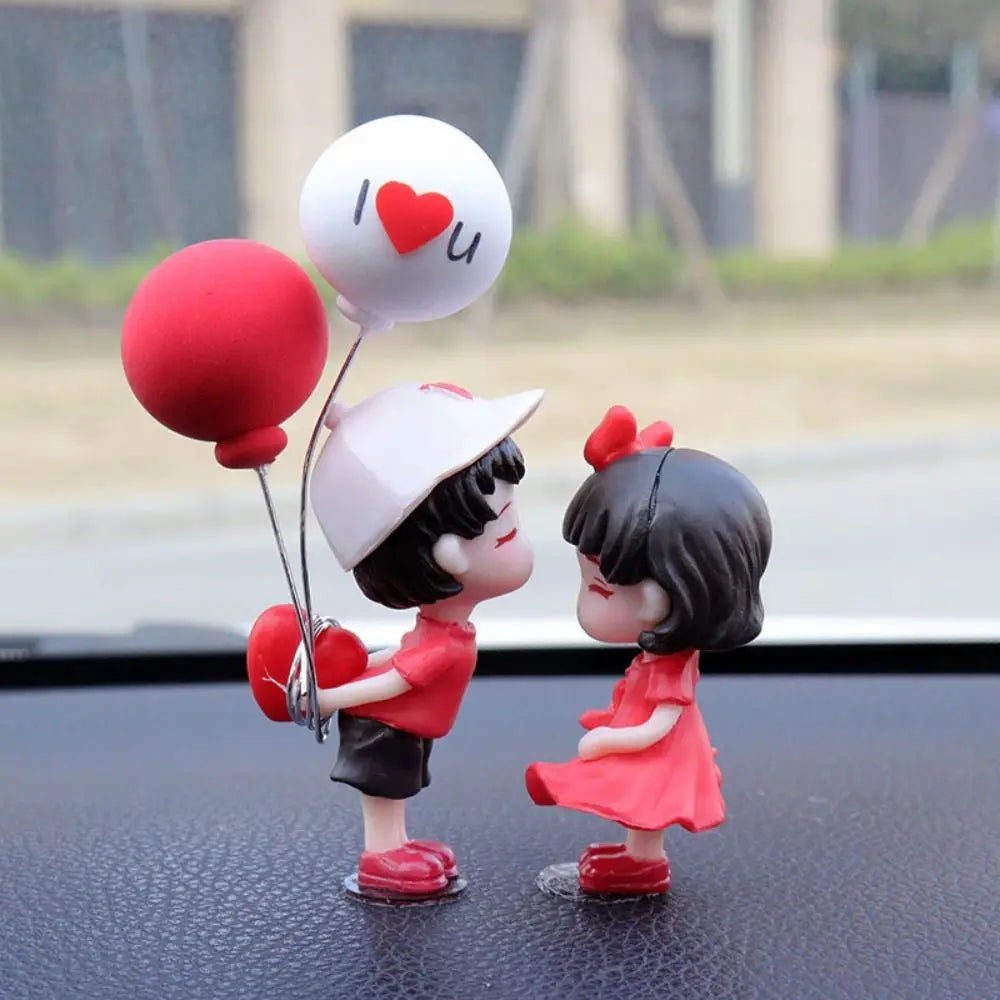 Home Decor Car Ornaments Resin Cartoon Cartoon Couples Model Toys Creative Cute Kiss Balloon Action Figure Men and Women Zpaxo J
