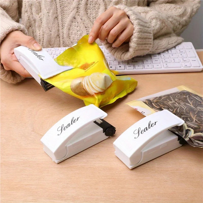 Mini Hand Pressure Bag Sealer – Food & Plastic Bag Machine Bag Sealing Machine Zpaxo