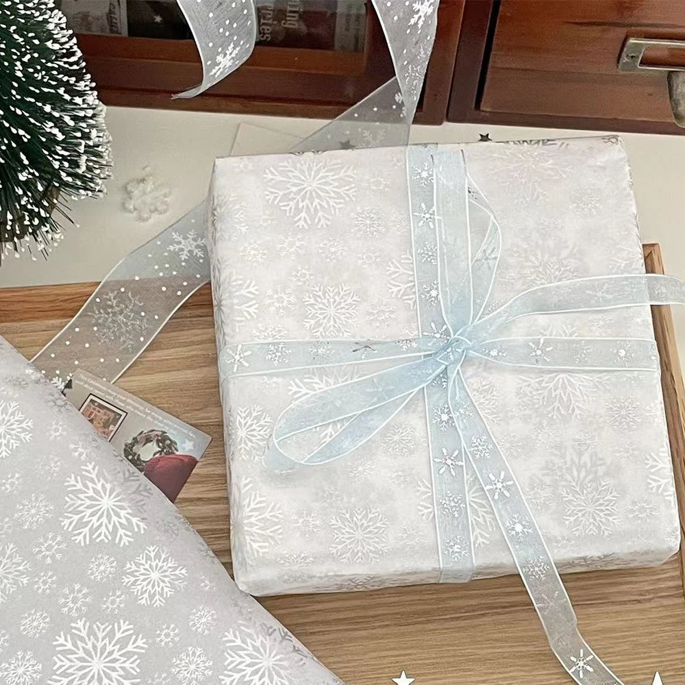 Snowflake Tissue Gift Wrapping Paper – 10 Sheets, 50×35cm