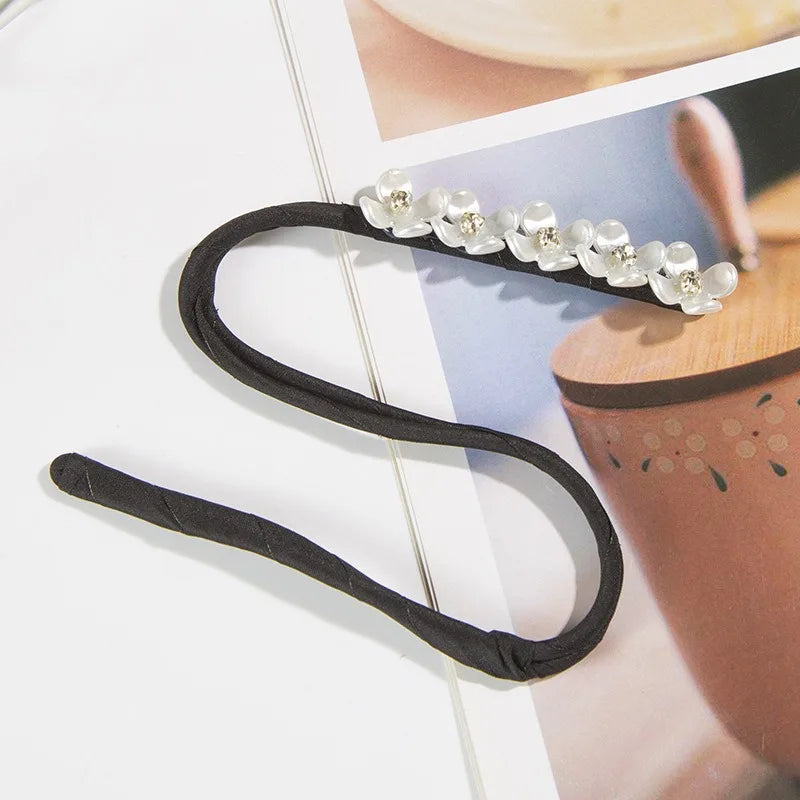 Magic Elegant Pearl Flower Bun Maker Lazy Hair Curlers Styling Accessories Hairpin Hair Braider Hairstyle Twist Hair Accessories Zpaxo Five Flower