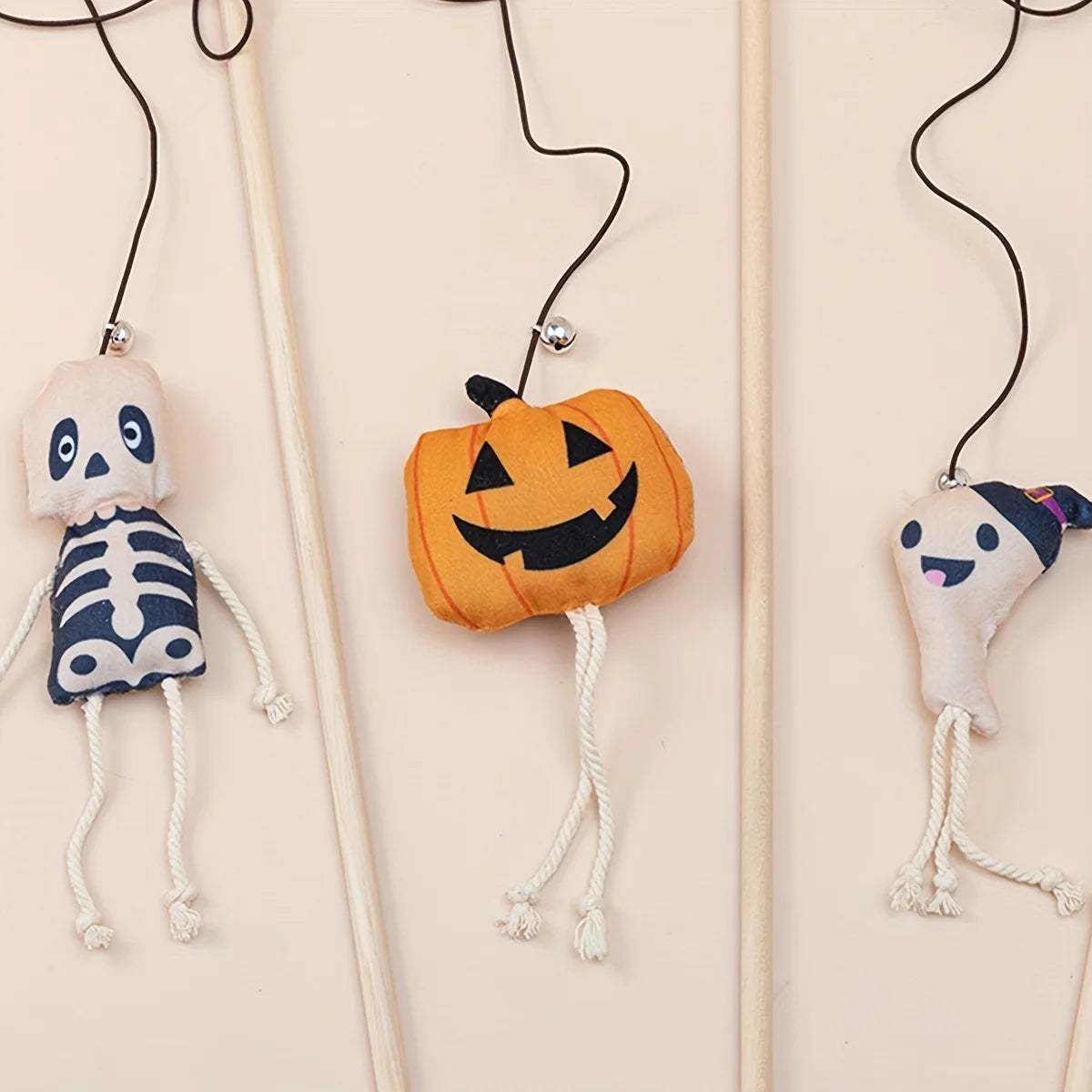 Halloween Cat Teasing Stick Toy Cute Pumpkin Bell Interactive Kitten