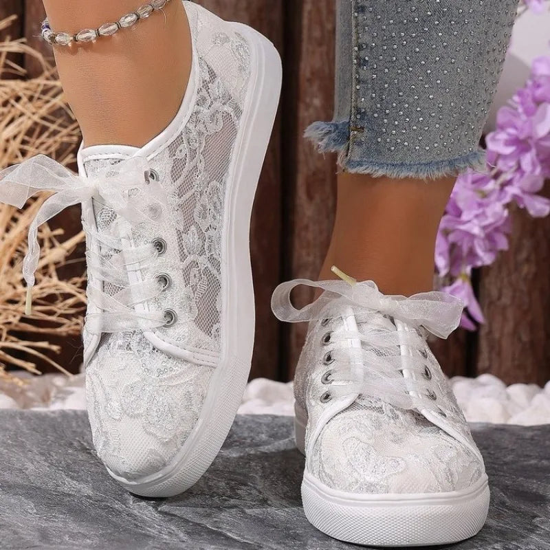 Women's Embroidery Breathable Comfortable Sneakers Women Fashionable Zpaxo