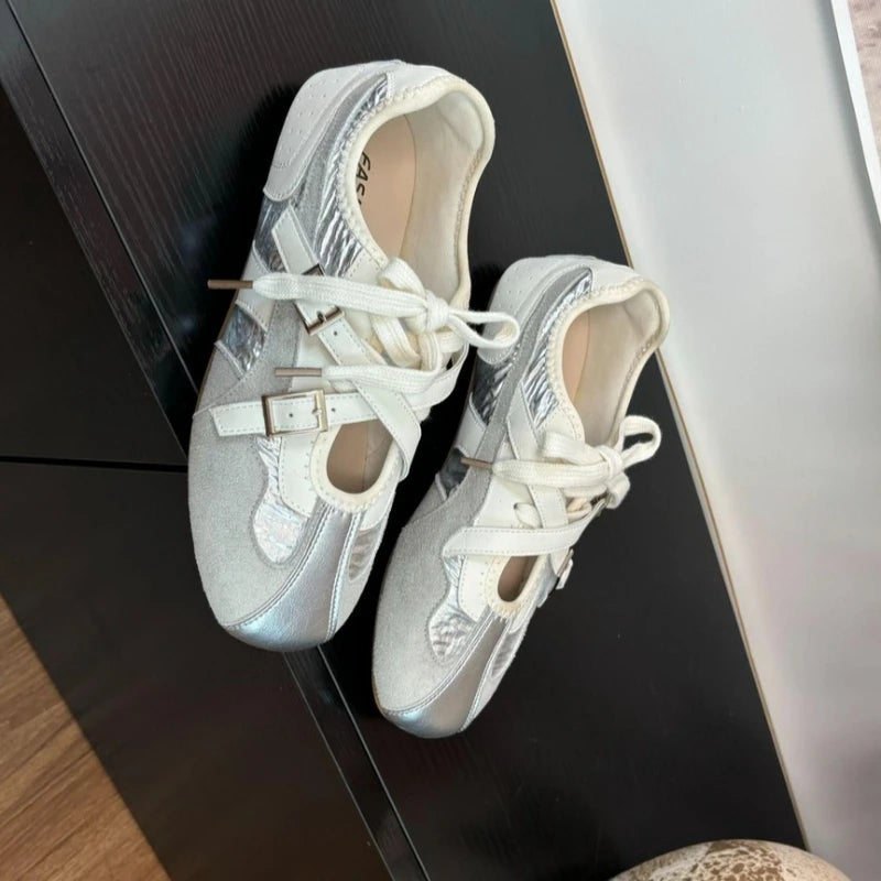 Women's Comfortable Round Toe Cross Buckle Strap Embellishment Zpaxo