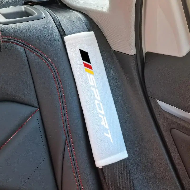 CM1 Soft Comfortable Car Seat Belt Cushions Personalized Fashionable Zpaxo White