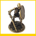 1pc, A Skull Holding A Sword And Shield Ornament, Home Decoration, Desktop Ornament, Halloween Toy/Handicraft Zpaxo A2