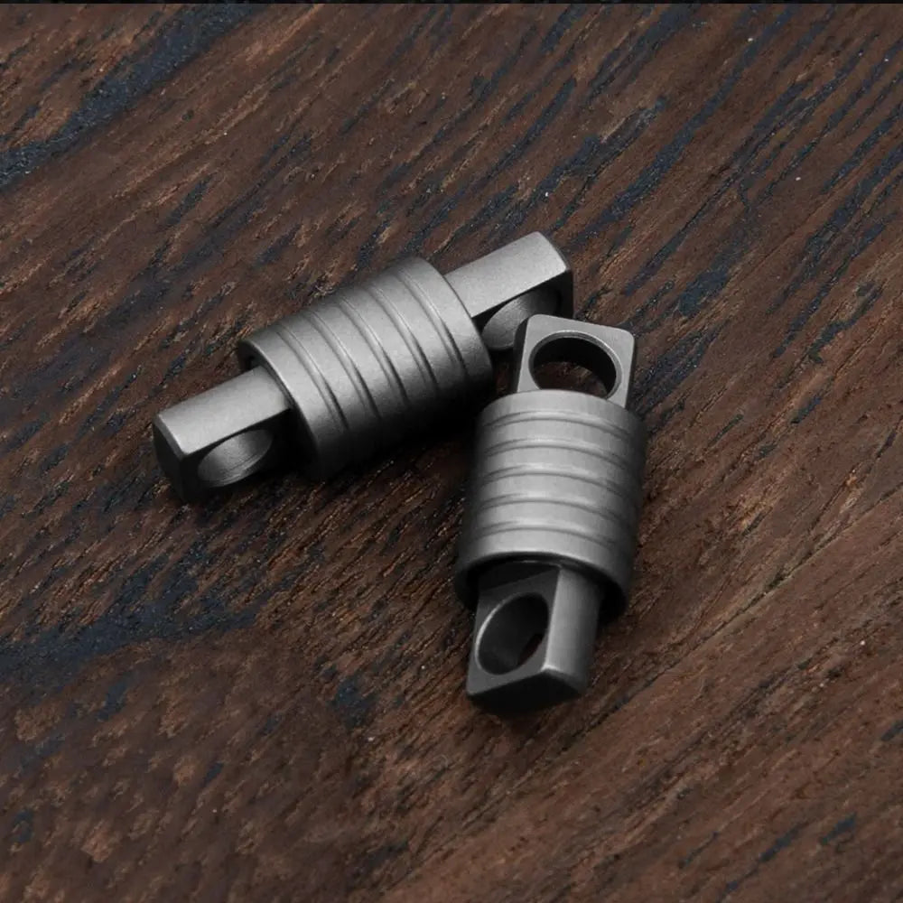 Portable 360° Rotatable Titanium Keychain Accessories Swivel Mini Spinner Buckle Holder Silver Connect Accessories Tool Zpaxo
