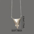Vase Necklace Flower Bouquet Necklace Flower Holder Necklace Pendant Creative Floral Vase Necklaces Aesthetic Jewelry Gift Zpaxo 1PC