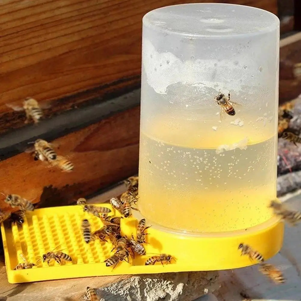 Plastic Bee Feeder – Honey Bee Water & Syrup Drinker Tool Bee Feeder Zpaxo