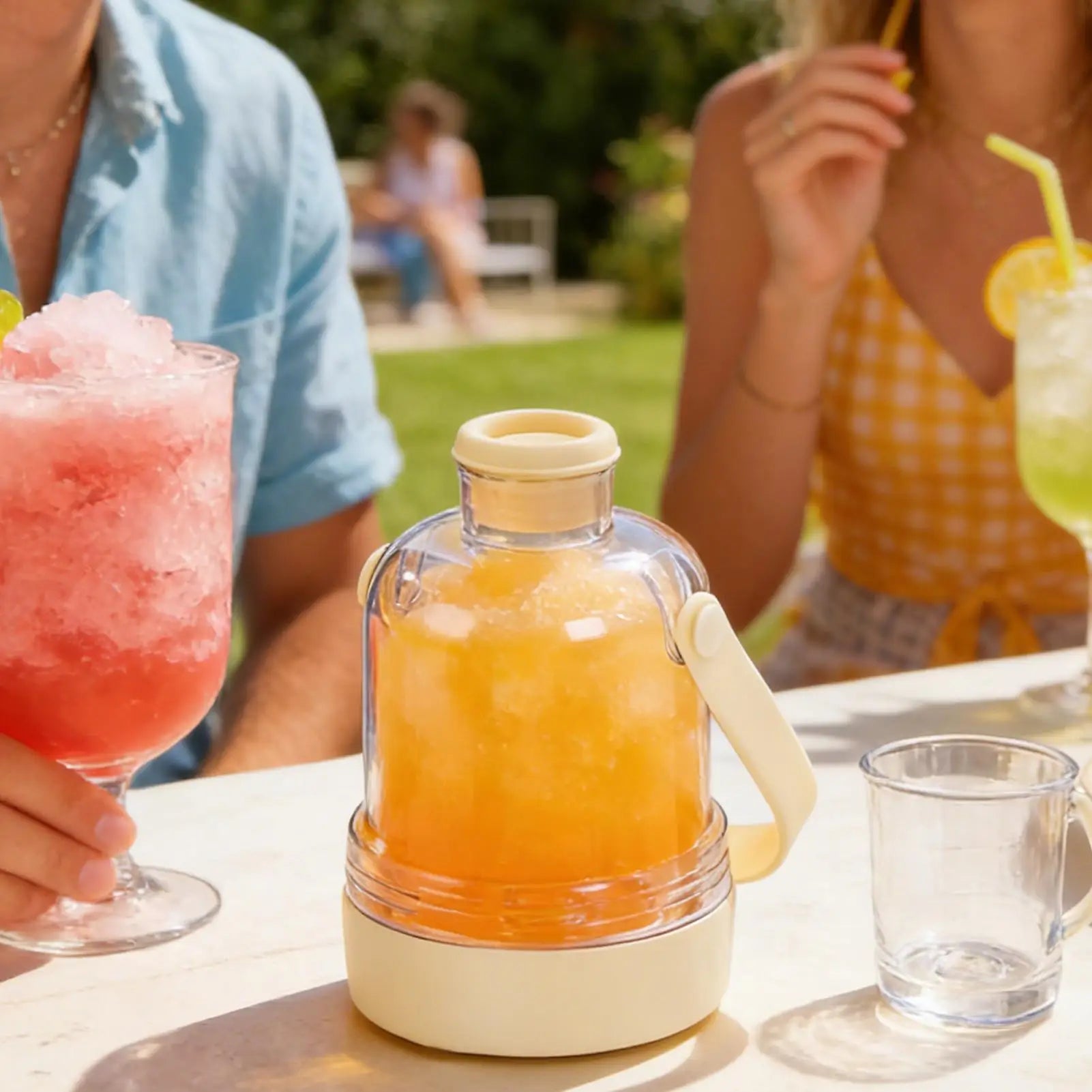 Freezer Ice Tray Cold Blocks Maker Straw Handle Making Bottle Picnic