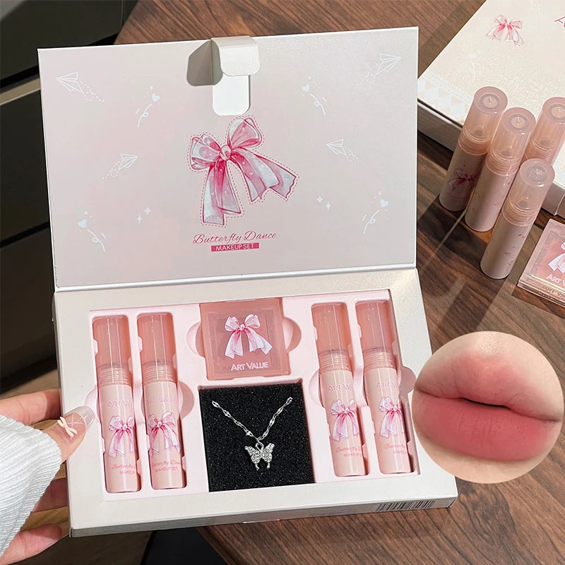 4-pack Lip Gloss 1-pack Powder Blusher Cosmetics Light Silky Texture