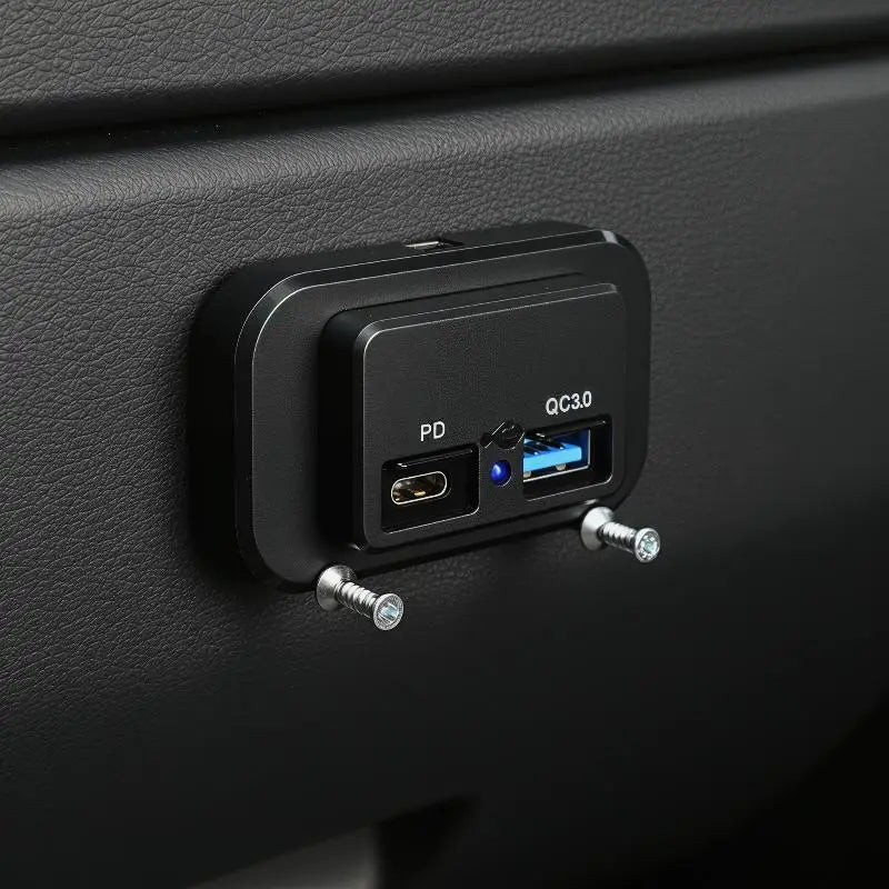 12V RV USB Charging Panel – 18W QC3.0 & 30W PD USB-C + LED