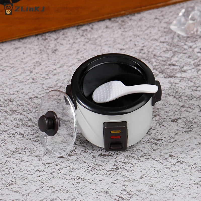 ▶1/12 Mini Rice Cooker Model With Rice Spoon Dollhouse Miniature Kitchen Appliances For Dollhouse Food Accessories Toy Zpaxo