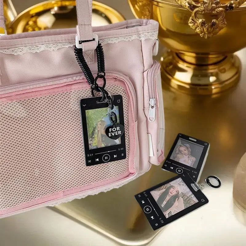 Revolutionary Audio Device Star Image Card Holder Student Badge Zpaxo