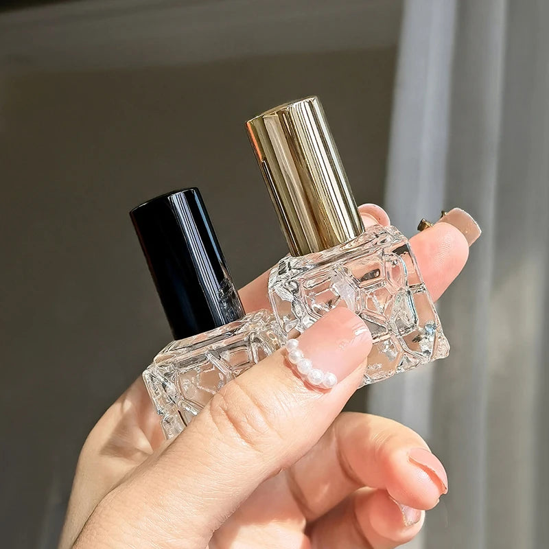 Travel bottle 10ml empty glass bottle for spray perfume is convenient to carry and easy to dispense Zpaxo
