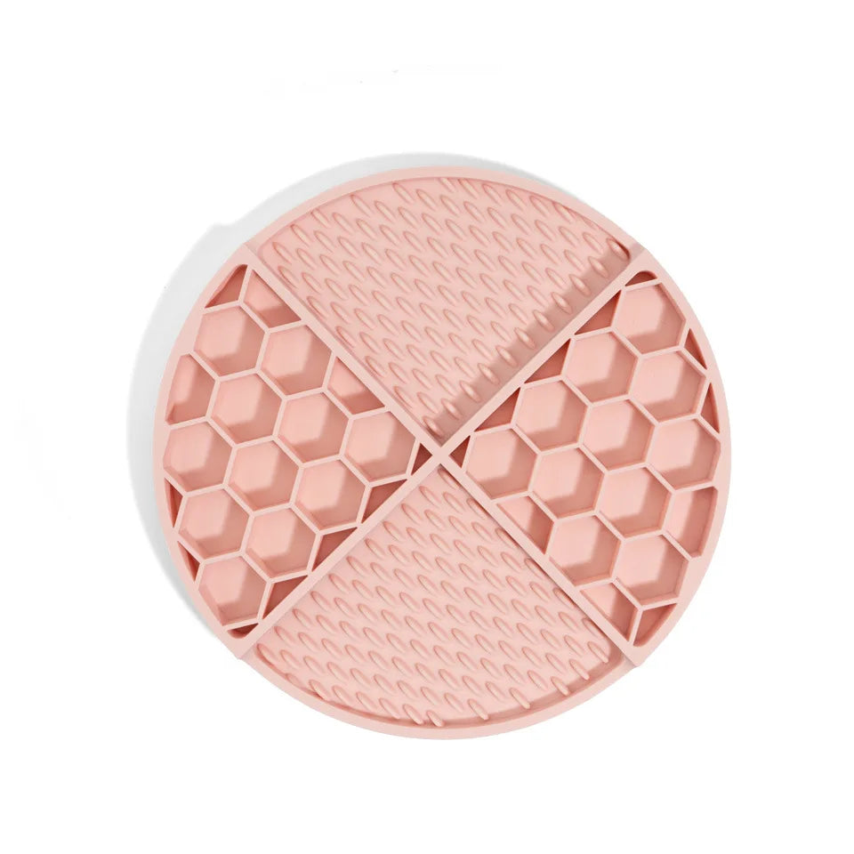 Honeycomb pet slow food bowl pet utensil slow food pad dog suction cup silicone licking pad anti choking slow dog licking pad Zpaxo Pink
