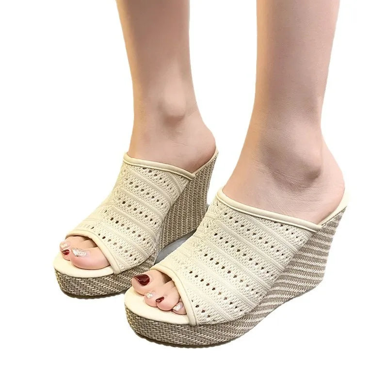 Beautiful Sandals Slippers Women's Summer Wear Waterproof Platform